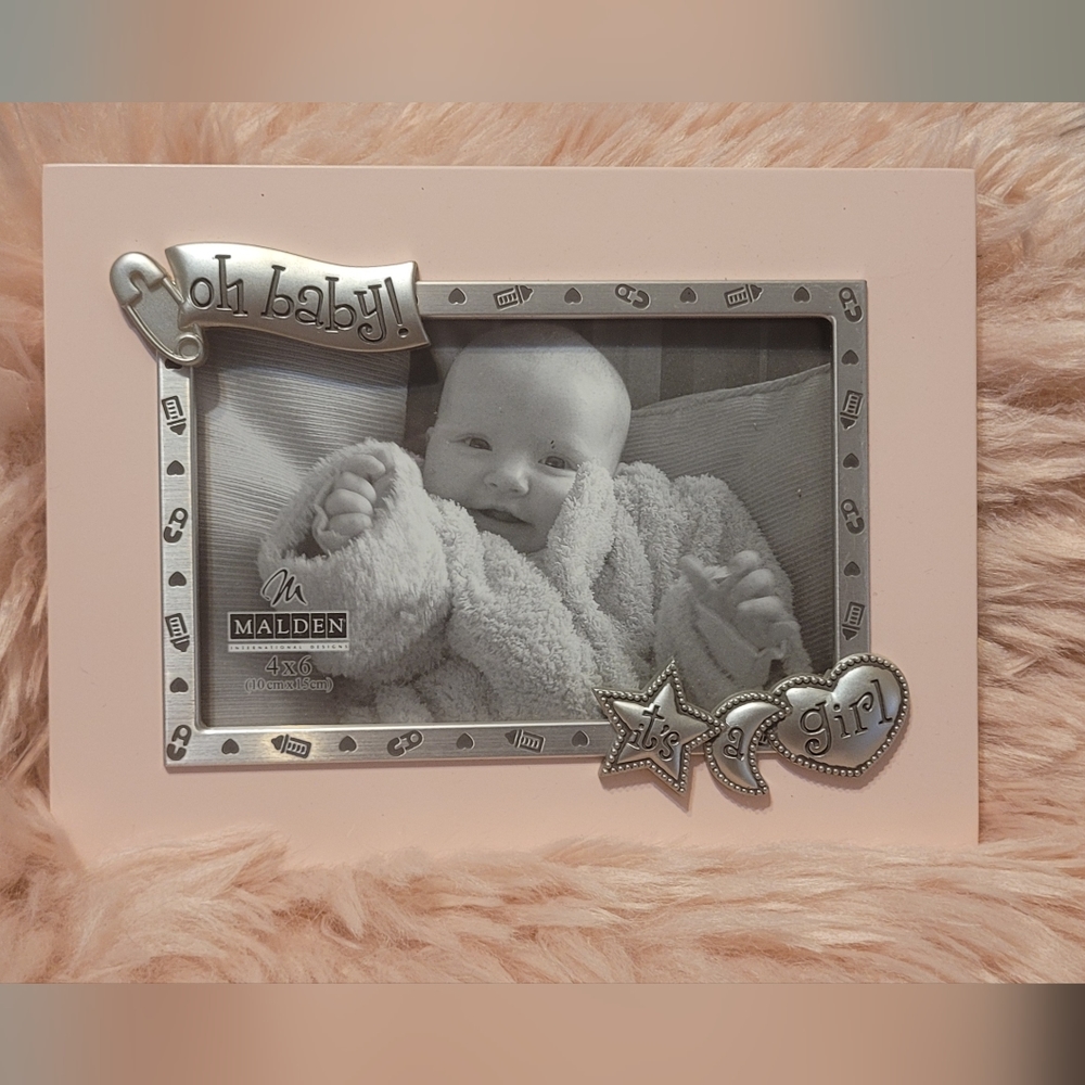 NWT photo frame it's a girl